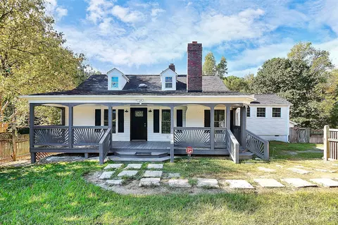 10621 Mount Holly Rd, Charlotte, NC 28214