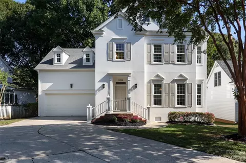 3204 Moores Glen Dr, Charlotte, NC 28209
