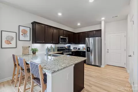 5256 Kinsbridge 11b Dr #11B, Mint Hill, NC 28227 photo 7