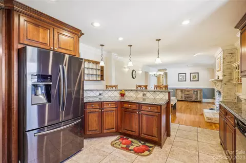 112 Ridge 11 Ave #11, Clover, SC 29710 photo 10