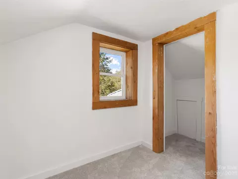 146 Sellers Rd, Clyde, NC 28721 photo 19