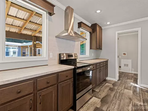 151 Brookside St, Clyde, NC 28721 photo 9
