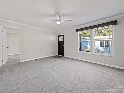 151 Brookside St, Clyde, NC 28721 photo 8