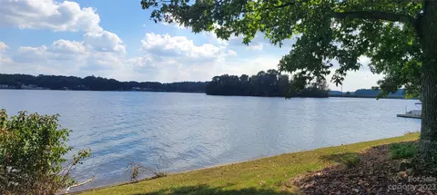 310 Rothrock Rd, Lexington, NC 27292