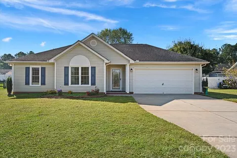 1007 Stepping Stone Ln, Monroe, NC 28110 photo 2