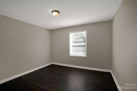 3331 NE Spencer Rd, Conover, NC 28613 photo 9
