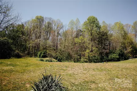 Exterior - 91 Apache Path, Marion, NC 28752 photo 7 of 7