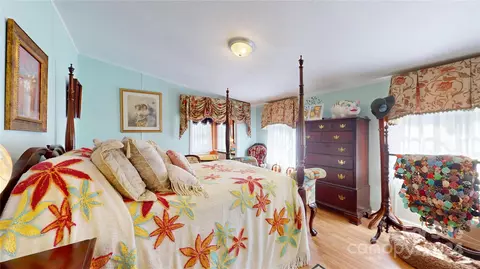Bedroom - 91 Apache Path, Marion, NC 28752 photo 1 of 6