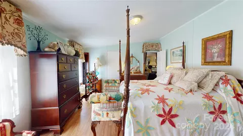Bedroom - 91 Apache Path, Marion, NC 28752 photo 2 of 6