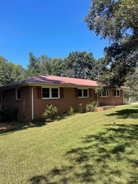 1620 Old Pinckney Rd, York, SC 29745