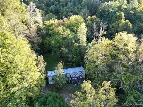 1408 Hamburg Rd, Mars Hill, NC 28754