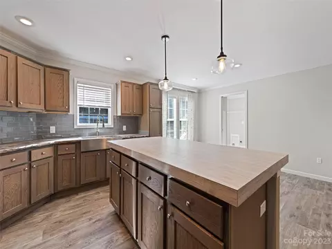 165 Brookside St, Clyde, NC 28721 photo 13