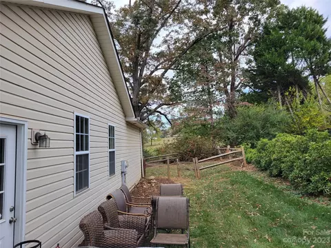 2026 Sugar Maple Ln, Conover, NC 28613 photo 36