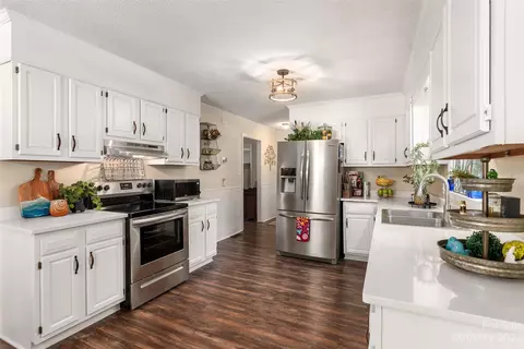 1317 Kent Dr, Lancaster, SC 29720 photo 10