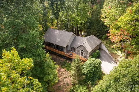 125 Farm Ln, Banner Elk, NC 28604