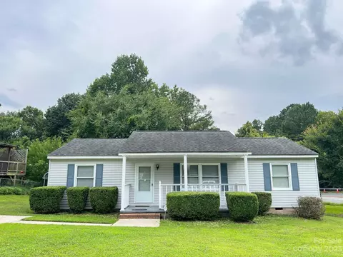 7600 Denon Hills Dr, Charlotte, NC 28212