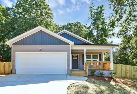 1620 Flag Ln, Vale, NC 28168