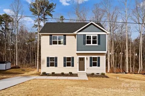 207 E Florida Ave, Bessemer City, NC 28016