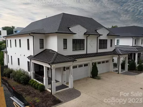 1208 S Kings Dr, Charlotte, NC 28207