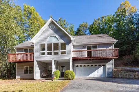 86 Red Maple Dr, Weaverville, NC 28787