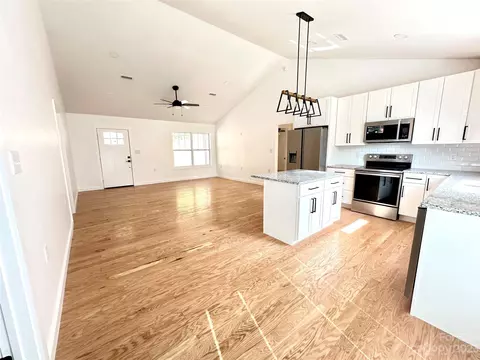 980 Smith Waldrop Rd, Mill Spring, NC 28756 photo 6