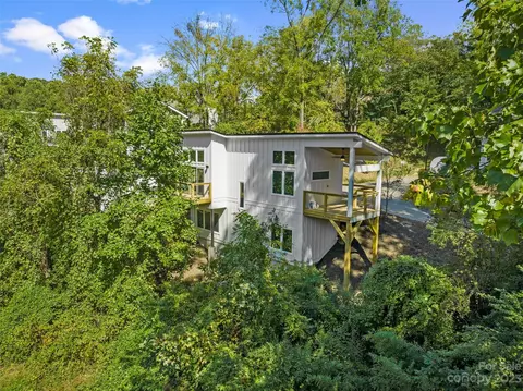 57 Emmett Ln, Asheville, NC 28806