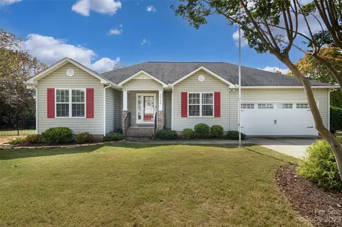 1725 Brittany Ln, Fort Mill, SC 29708