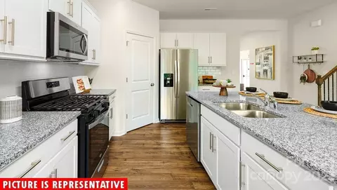 2104 Vanderlyn St, Monroe, NC 28112 photo 6