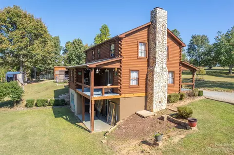 101 Mayfield Ln, Tryon, NC 28782 photo 33