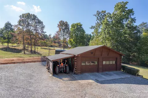 101 Mayfield Ln, Tryon, NC 28782 photo 32