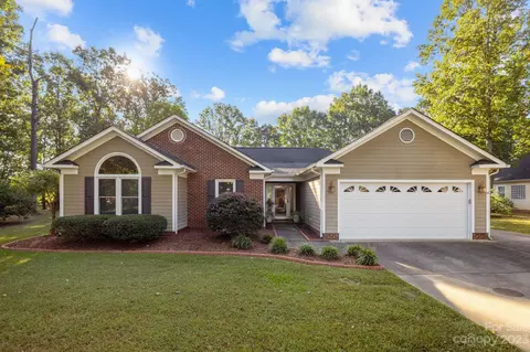 2028 Olde Towne Dr, Monroe, NC 28110