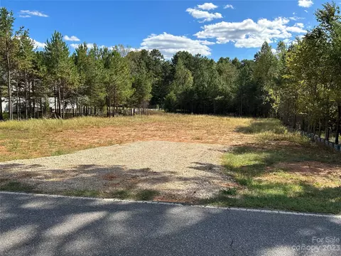 515 State Park Rd, Troutman, NC 28166