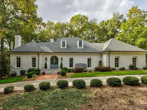 7829 Baltusrol Ln, Charlotte, NC 28210