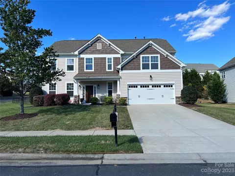 7235 Streamhaven Dr, Harrisburg, NC 28075