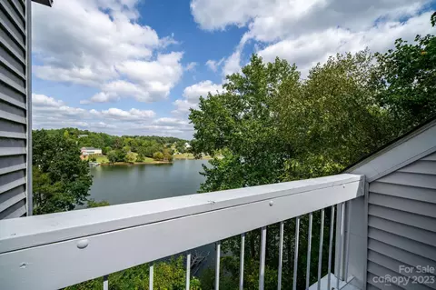 1050 21st Nw 54 Ave NW #54, Hickory, NC 28601