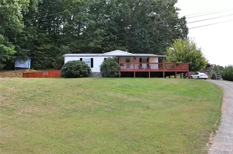 777 Brady Cir, Canton, NC 28716
