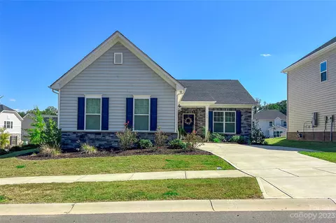 192 Pine Eagle Dr, Rock Hill, SC 29732