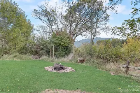 136 Spencer St, Clyde, NC 28721 photo 36