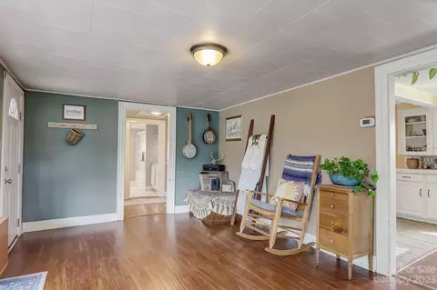 136 Spencer St, Clyde, NC 28721 photo 21