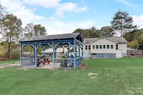 136 Spencer St, Clyde, NC 28721 photo 41