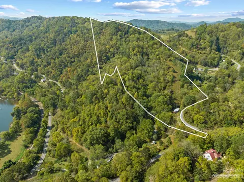 000 Roberts Hill Rd, Marshall, NC 28753
