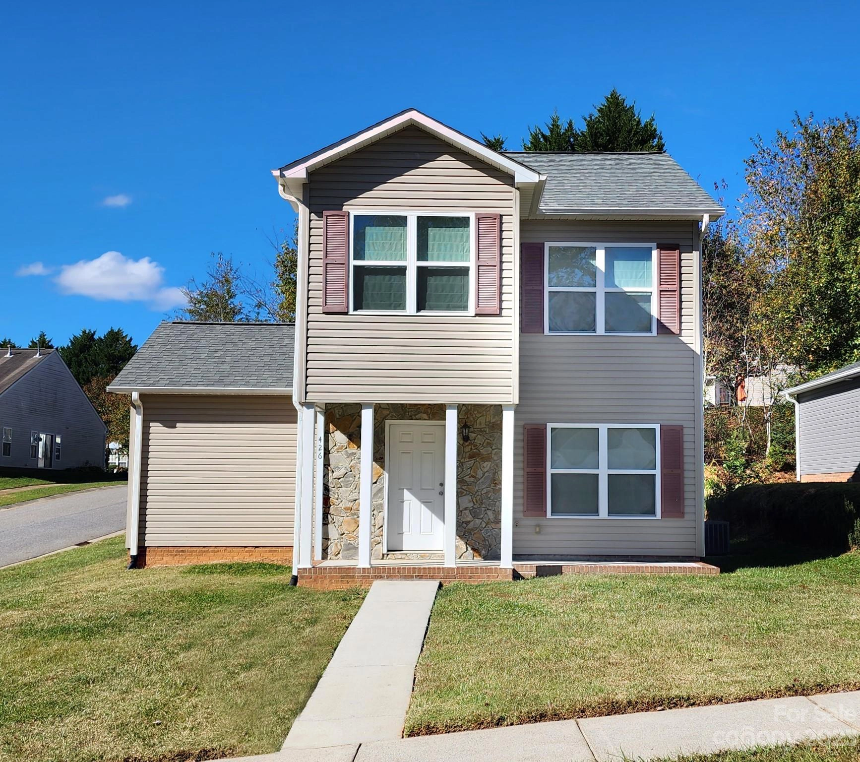 426 Eastway Sw Ln SW  