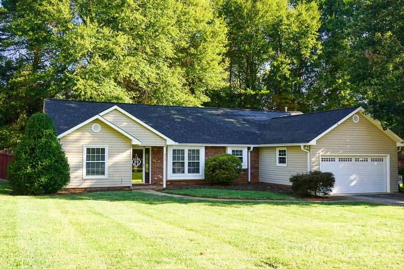 211 31st Avenue Ne Ct  