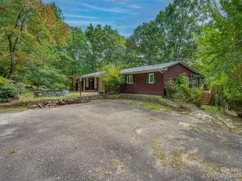 2825 River Rd, Columbus, NC 28722