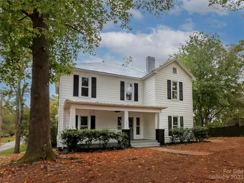 101 Clairborne St, Blacksburg, SC 29702