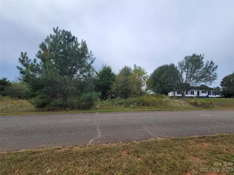 105 Rosemont Dr, Stony Point, NC 28678