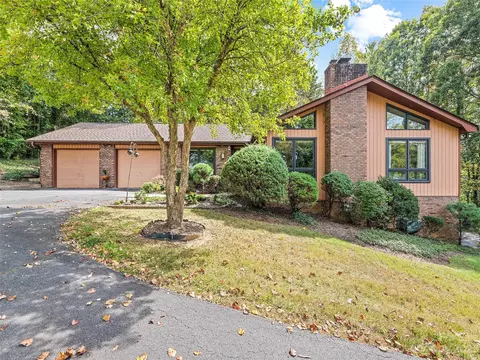 31 Nichols Hill 12 Dr #12, Asheville, NC 28804