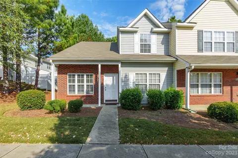 945 Whispering View Ln, Rock Hill, SC 29732