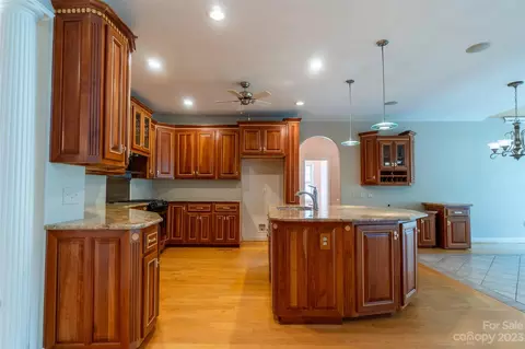 11630 Hidden Forest Ln, Davidson, NC 28036 photo 4