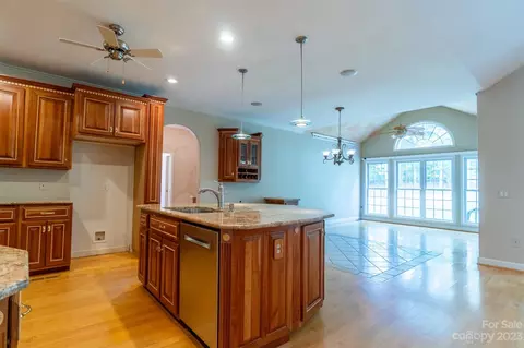 11630 Hidden Forest Ln, Davidson, NC 28036 photo 8